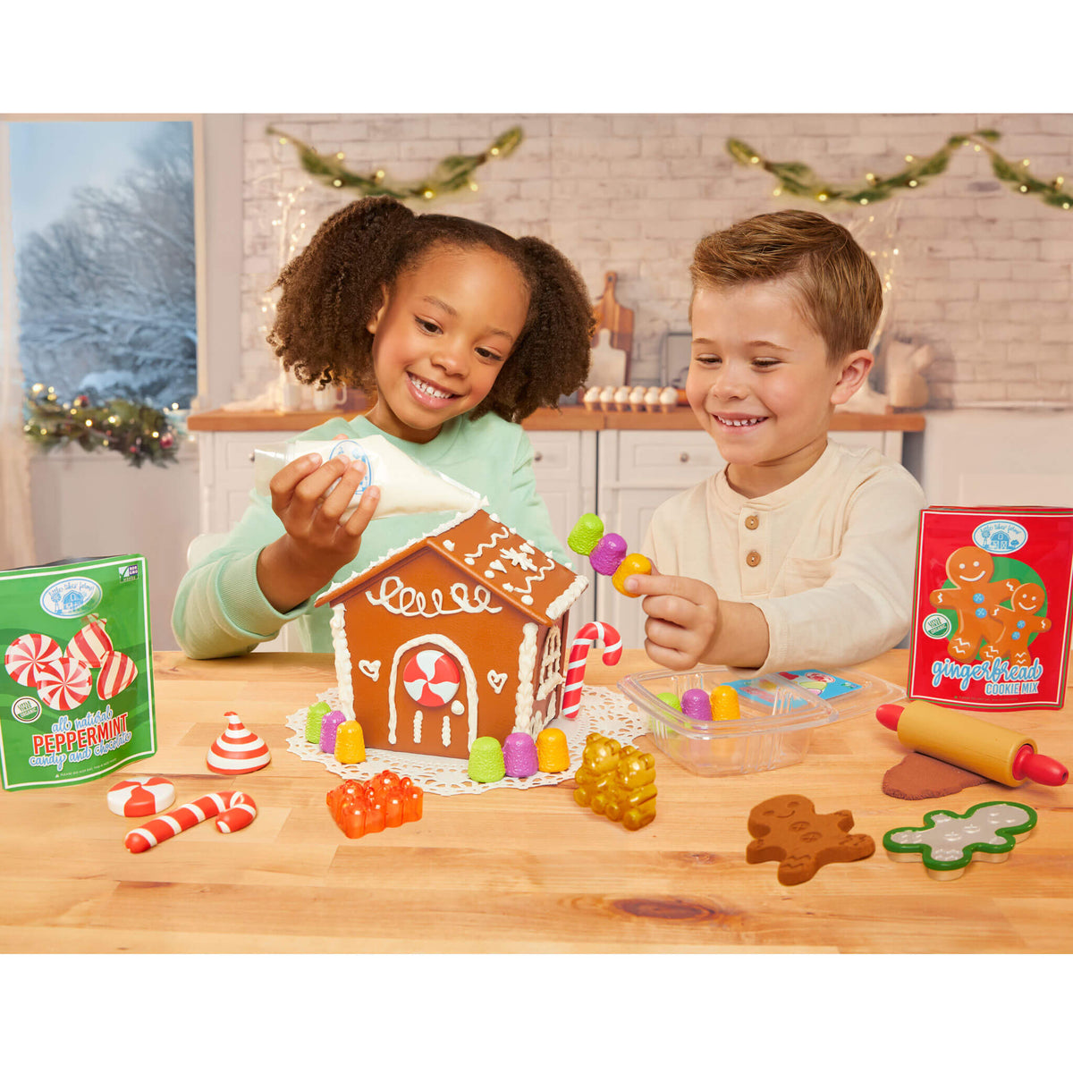 Creative Chefs™ Gingerbread House Kit