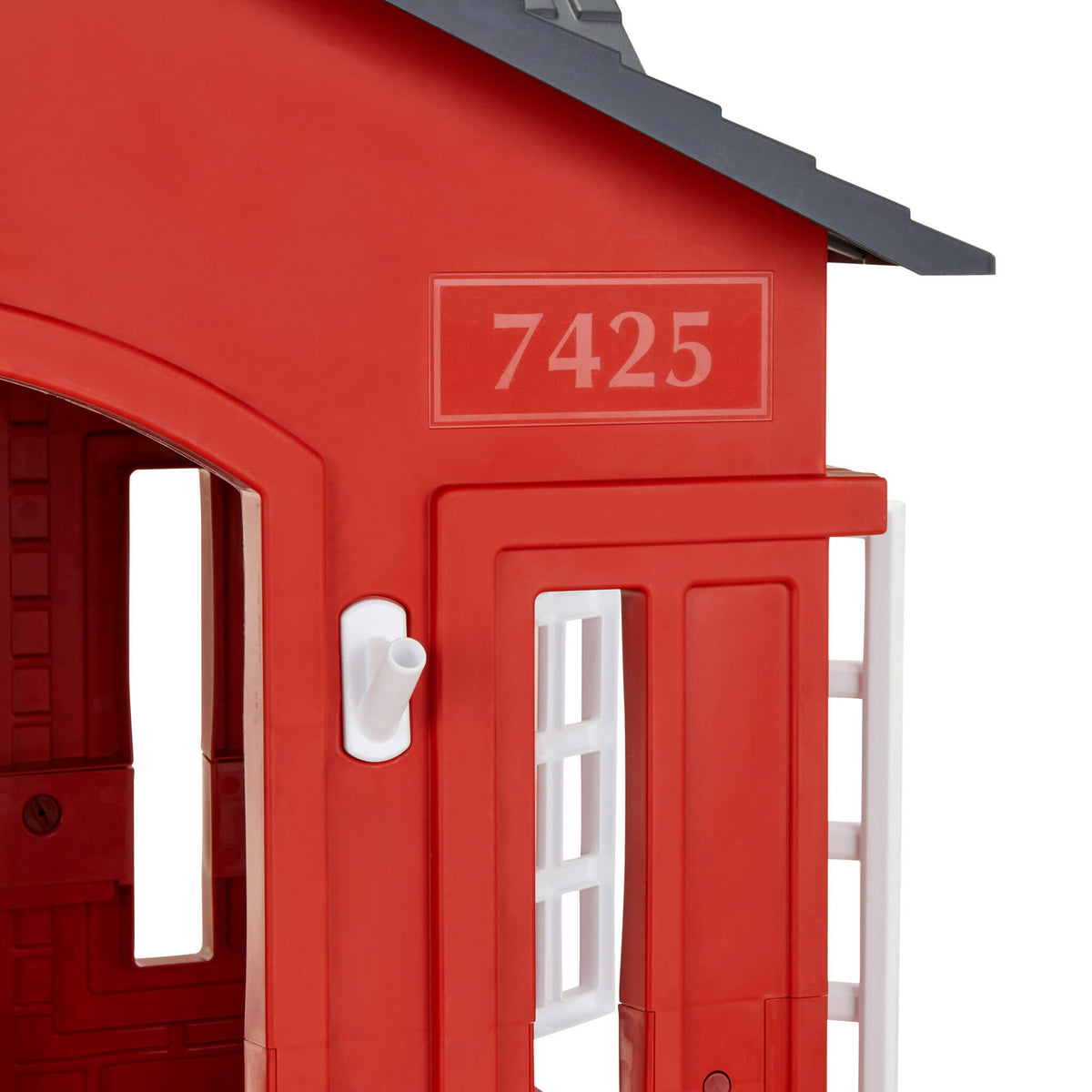 Cape Cottage Playhouse™ - Red